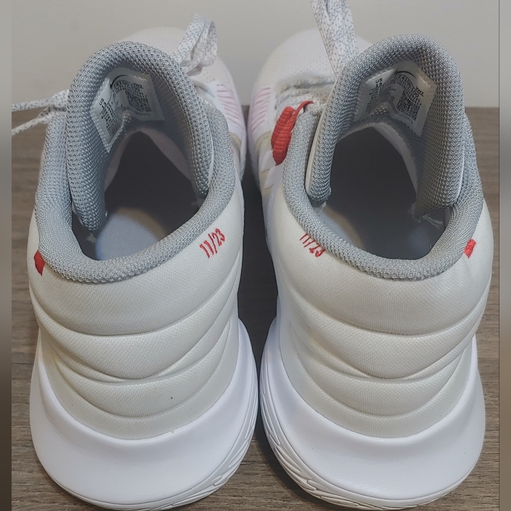 Nike Kyrie Flytrap 5 - image 3